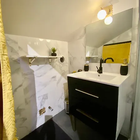 Confort, Chic, Au Calme - Netflix Guest house